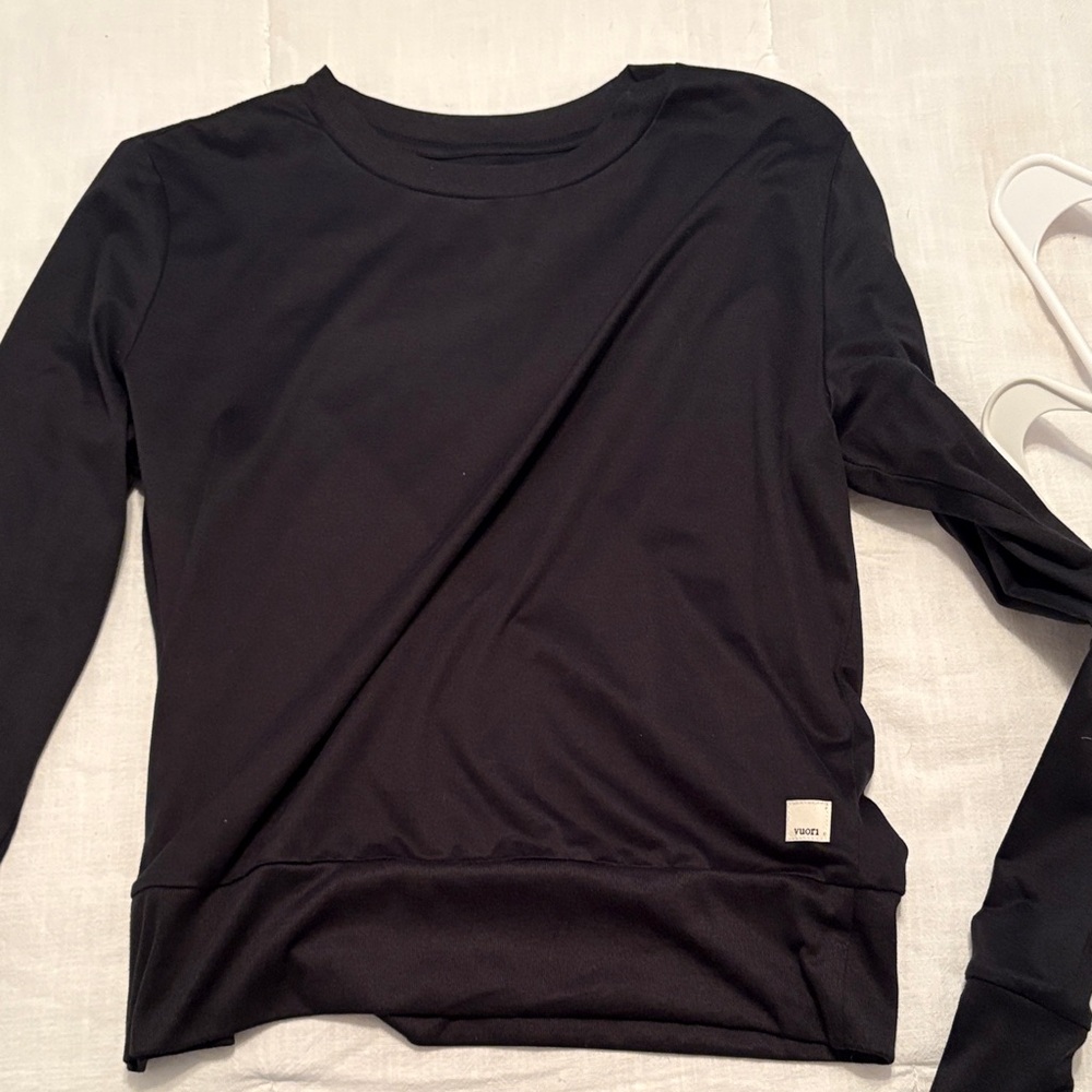 Vuori Black Women's Sweater